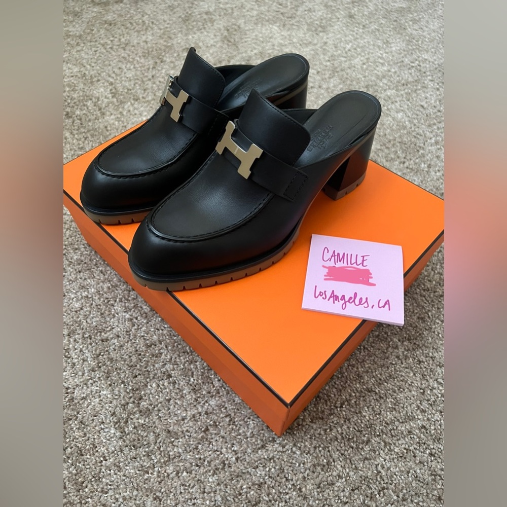 📌SOLD ON OTHER WEBSITE. Hermès - Flore 60 Mules
